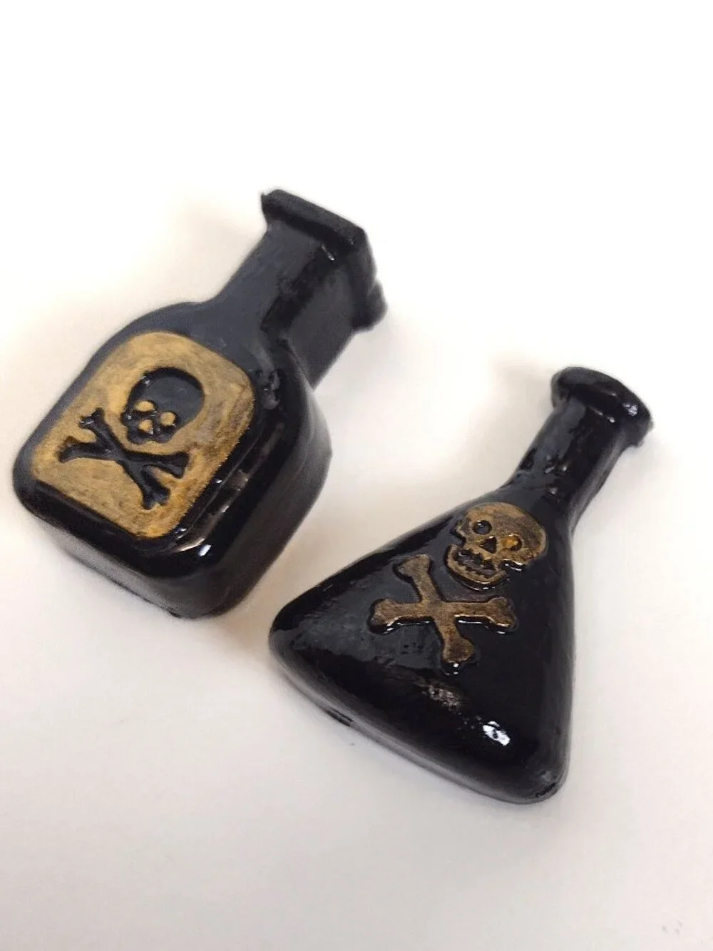 2 Black & Gold Gothic Halloween Apothecary Bottles, Skull & Crossbones Flat-back
